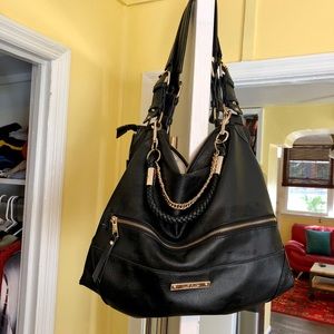 SOLD. Miss Gustto shoulder bag.